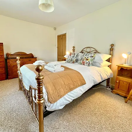 The بيت للعطل